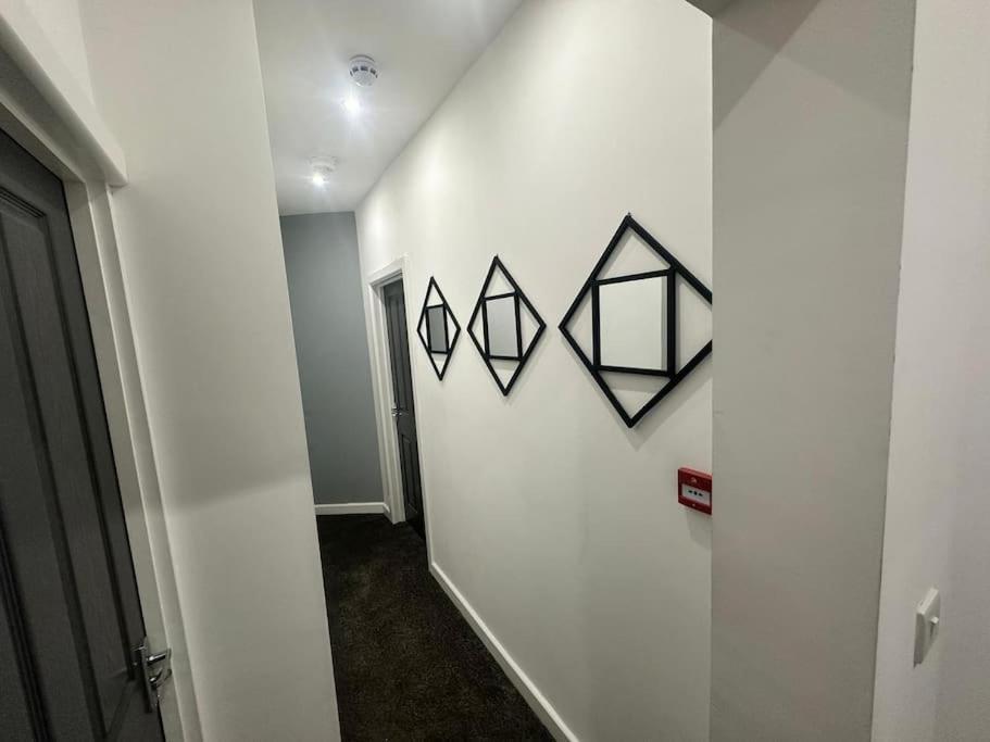 Luxurious 2 Bedroom Flat Beeston Hill Екстериор снимка
